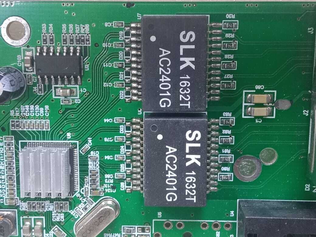 Fiber Ethernet Media Converter 1SC 2RJ45 20Km