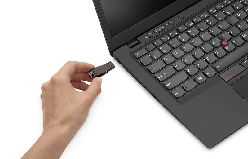 SanDisk Cruzer Blade 32GB USB Flash Drive