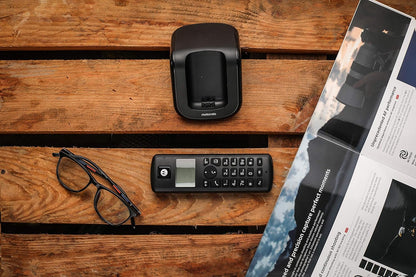 Motorola T201I Digital Cordless Landline Phone (Black)