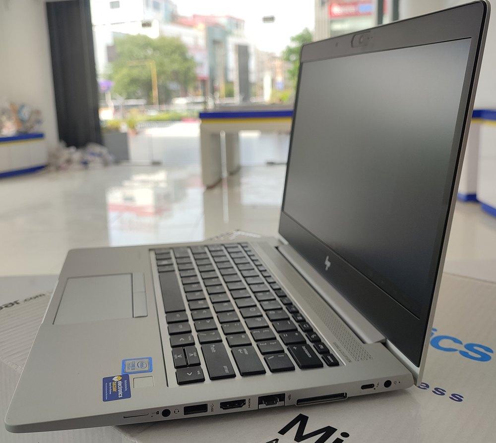 HP Elitebook 830 G5 - Core i5 7th Gen, 8GB RAM, 256GB SSD, 13.3" (33.78)CM Touch Display (Refurbished)